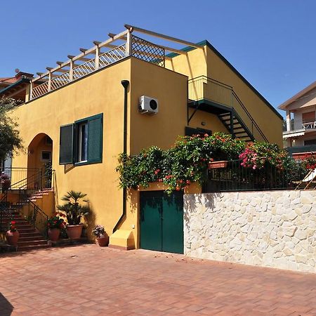 B&B Stella Marina Ачитрецца Экстерьер фото